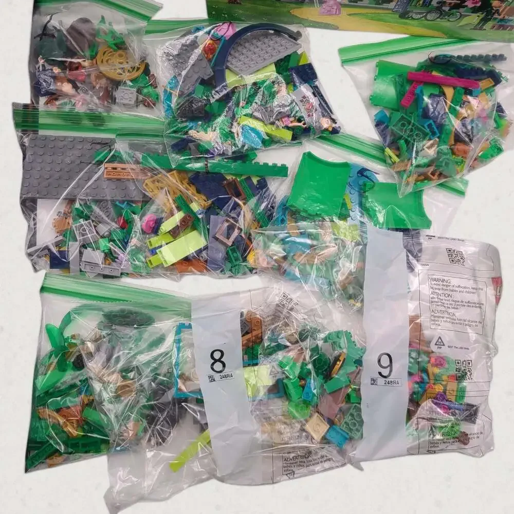 LEGO Wicked Welcome to Emerald City 75684 Building Set